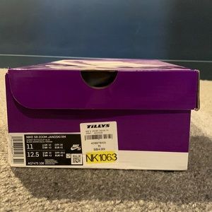 Mens New in Box Nike Stefan Janoski Off White Blue Sneakers